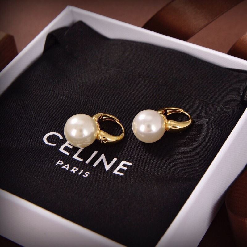 Ce**e earrings